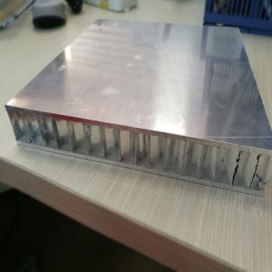 Aluminijasto satovje sendvič plošče